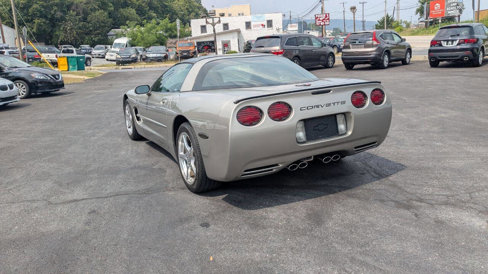 Used 2001 Chevrolet Corvette Coupe w/ Preferred Equipment Group1 image 12