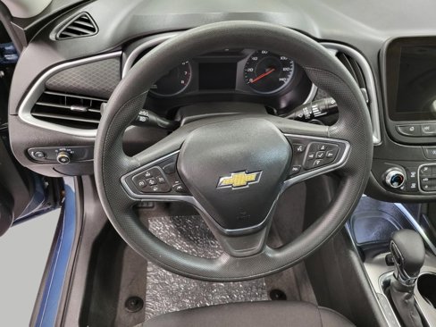 Used 2024 Chevrolet Malibu LT image 5