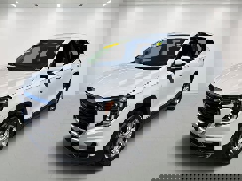 Certified 2024 GMC Terrain SLE image 2