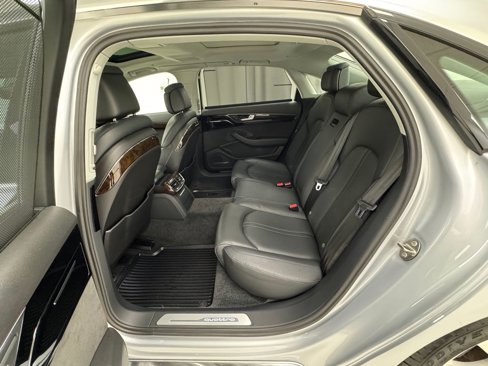 Used 2015 Audi A8 L 4.0T w/ Premium Package image 12