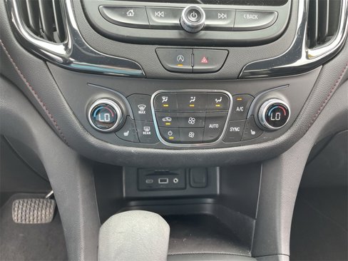 Used 2023 Chevrolet Equinox RS w/ RS Leather Package image 17