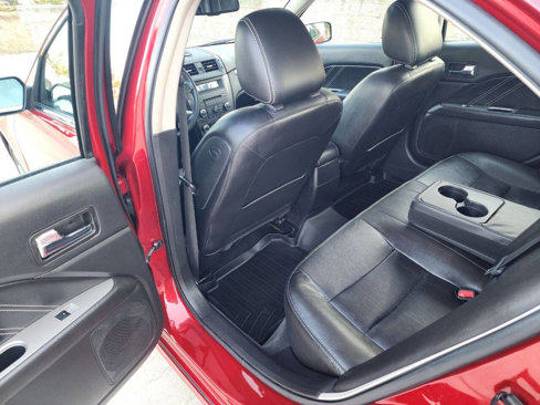 Used 2010 Ford Fusion Sport image 23