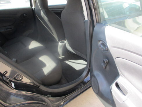 Used 2016 Nissan Versa S image 21