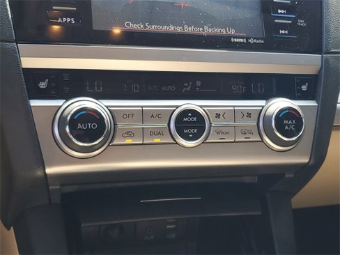 Used 2017 Subaru Outback 2.5i Premium image 20