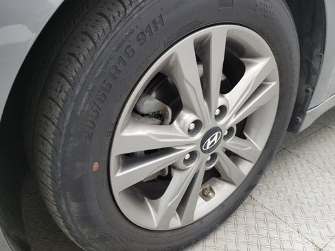 Used 2018 Hyundai Elantra SEL image 31
