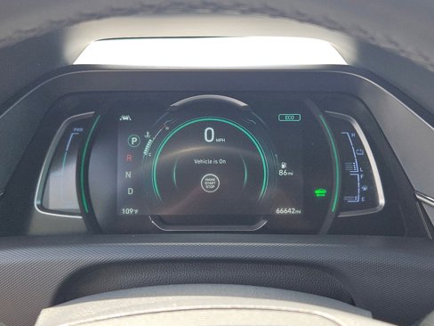 Used 2022 Hyundai Ioniq SE image 11