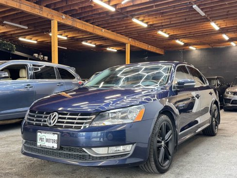 Used 2015 Volkswagen Passat TDI SE image 3