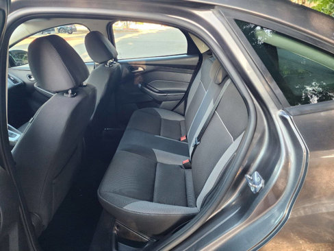 Used 2013 Ford Focus SE image 17