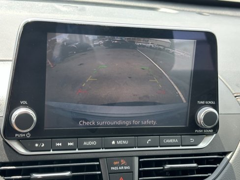 Used 2022 Nissan Altima 2.5 SR image 5