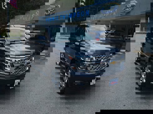 Used 2018 Chevrolet Tahoe LT w/ LT Signature Package image 1