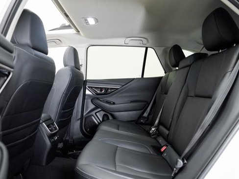 Used 2023 Subaru Outback Touring XT image 21