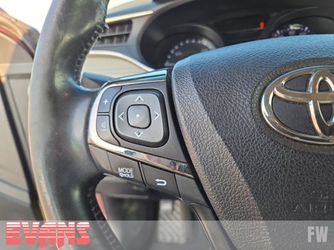Used 2015 Toyota Avalon Limited image 14