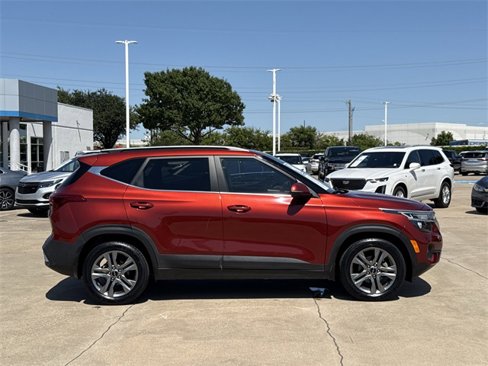 Used 2022 Kia Seltos S image 3