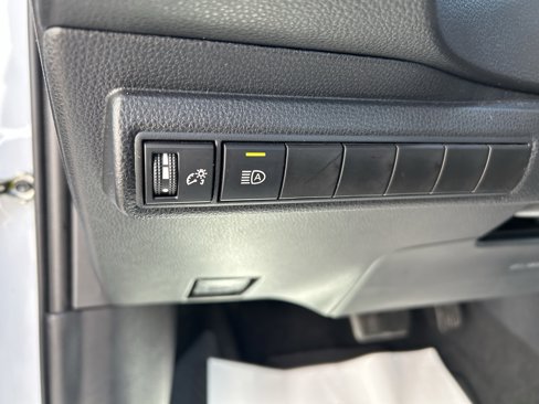 Certified 2022 Toyota Corolla LE image 14