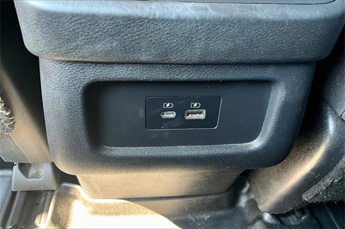 Used 2022 Nissan Pathfinder SV image 16