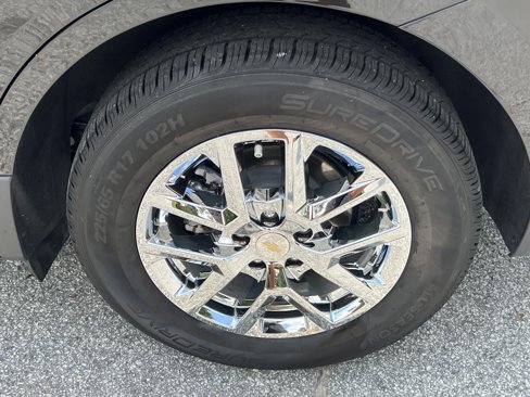 Used 2023 Chevrolet Equinox LT image 20