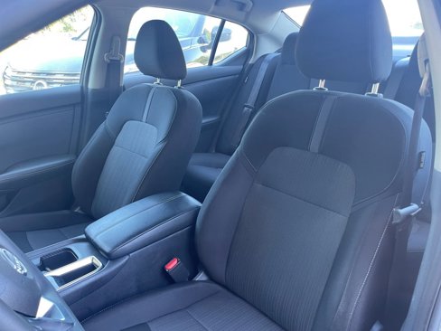 Used 2024 Nissan Sentra SV image 34