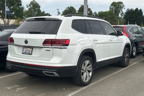 Used 2021 Volkswagen Atlas SE image 3