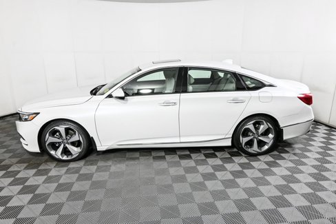 Used 2020 Honda Accord Touring image 27