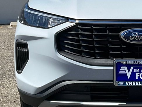 New 2025 Ford Escape Active image 18