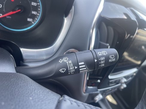 Used 2018 Chevrolet Traverse LT image 26