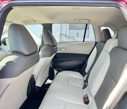 Certified 2023 Toyota Corolla Cross XLE image 12