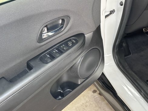 Used 2019 Honda HR-V Sport image 21