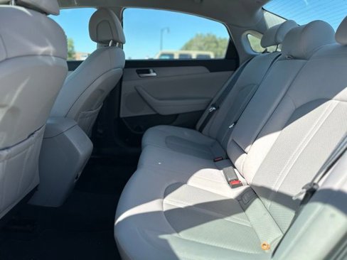 Used 2017 Hyundai Sonata SE image 10