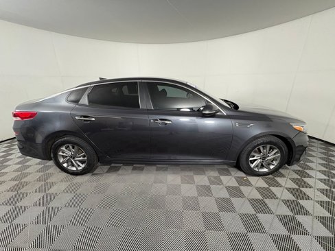 Used 2019 Kia Optima LX image 8