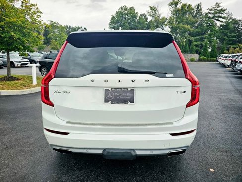 Used 2018 Volvo XC90 T6 Momentum w/ Convenience Package image 9