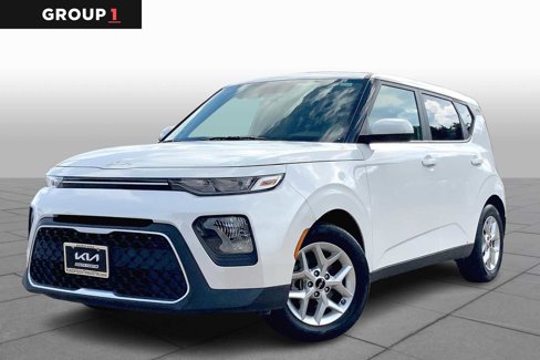 Certified 2022 Kia Soul LX w/ Technology Package image 1