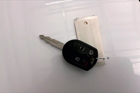 Used 2013 Ford Edge SEL image 10