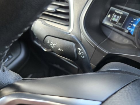 Used 2022 Ford Edge SEL image 21
