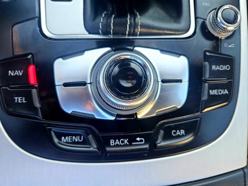 Used 2013 Audi S4 Premium Plus image 25