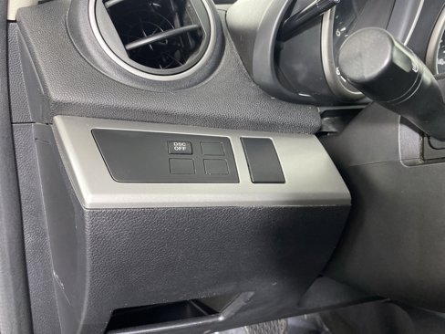 Used 2011 MAZDA MAZDA3 i Touring image 21