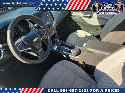 Used 2021 Chevrolet Equinox LS w/ LS Convenience Package image 4