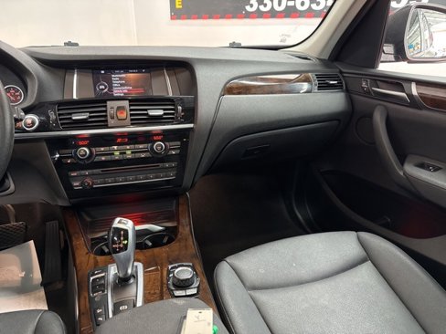 Used 2017 BMW X3 xDrive28i image 12