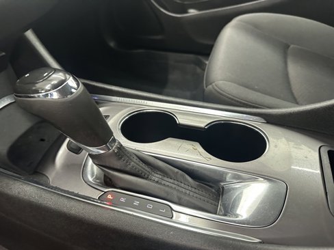 Used 2020 Chevrolet Malibu LT image 23