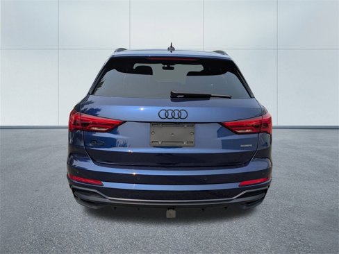 Used 2021 Audi Q3 2.0T Premium Plus w/ Premium Plus Package image 4