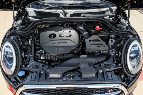 Used 2015 MINI Cooper S image 39