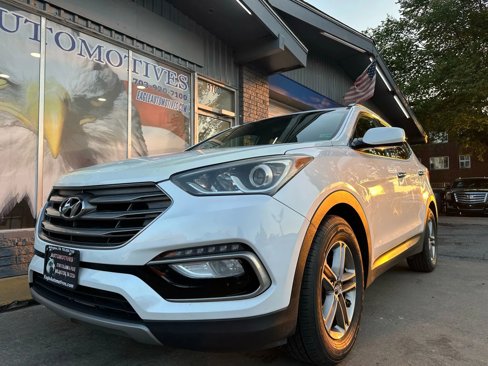 Used 2017 Hyundai Santa Fe Sport image 7