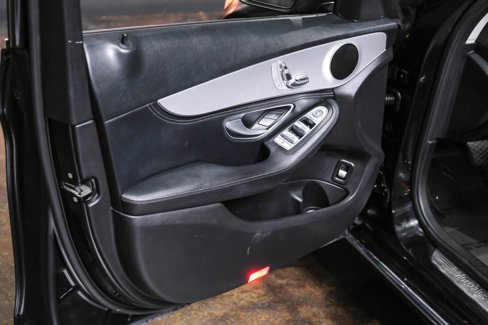 Used 2015 Mercedes-Benz C 300 Sedan image 36