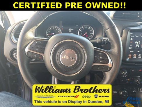 Certified 2022 Jeep Renegade Latitude w/ Convenience Group image 13
