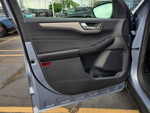 Used 2022 Ford Escape SEL image 9