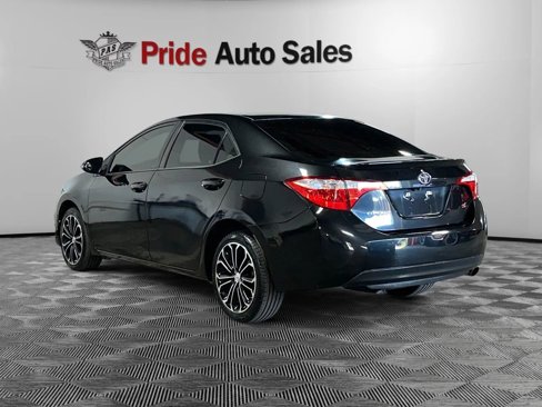 Used 2015 Toyota Corolla S image 5