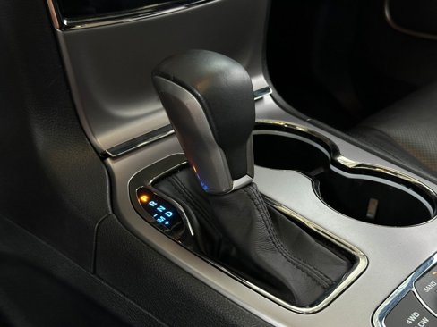 Certified 2019 Jeep Grand Cherokee High Altitude image 33