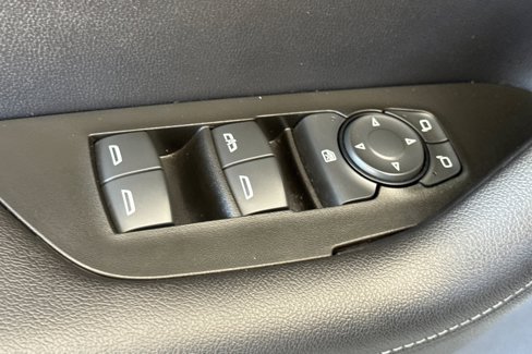 Used 2021 Chevrolet Blazer LT image 11