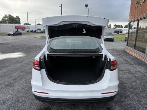 Used 2019 Ford Fusion SE image 13