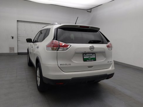 Used 2016 Nissan Rogue SV w/ SV Premium Package image 6