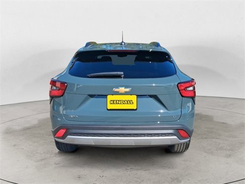 New 2026 Chevrolet Trax LT image 4